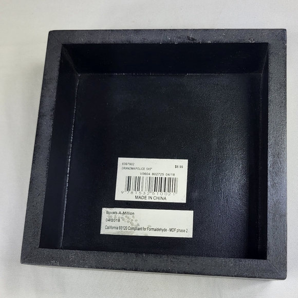 Grammer Police To Serve & Correct 5x5 Black White Box Sign - Picture 3 of 10